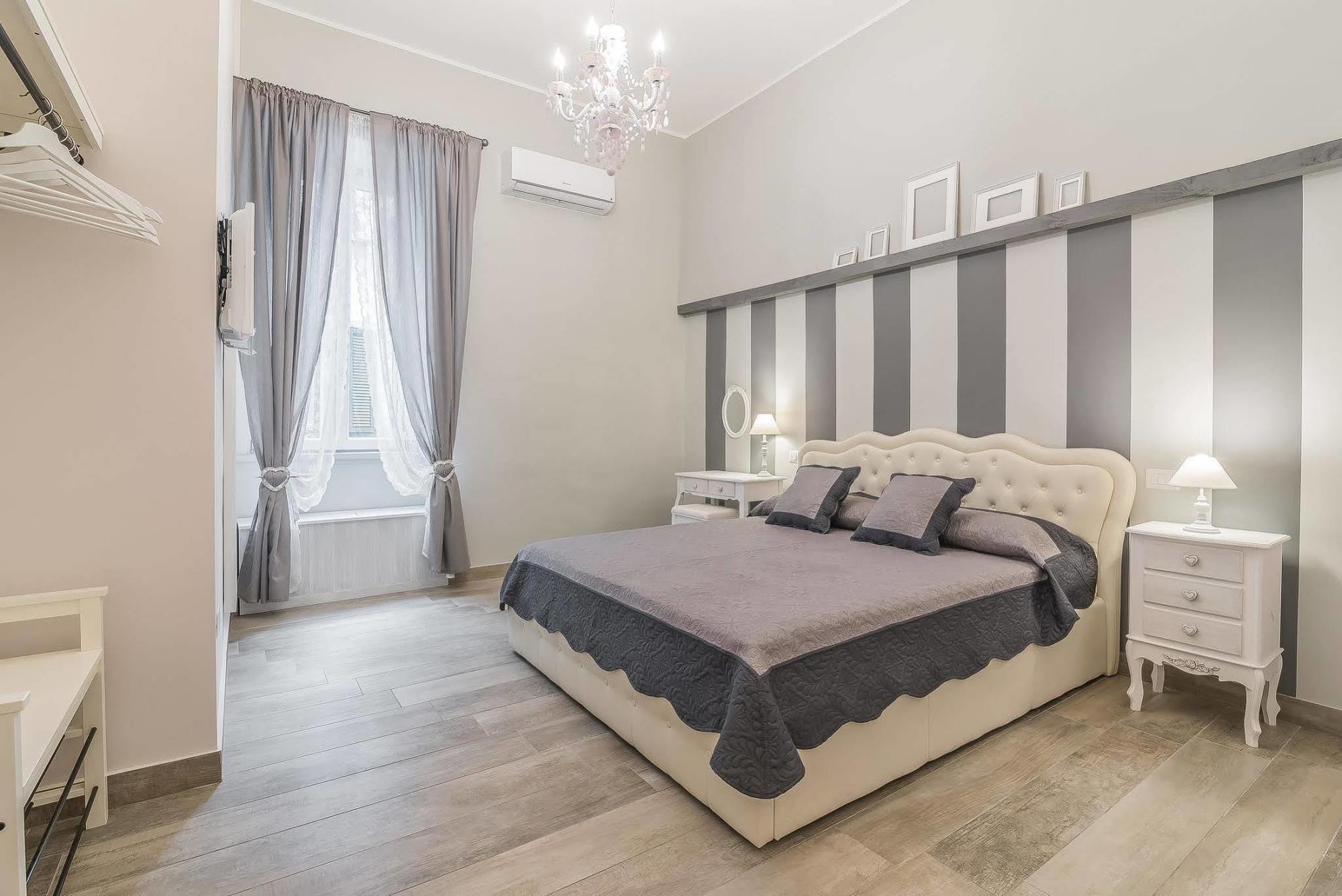 Le Villanelle B&B Napoli Eksteriør billede